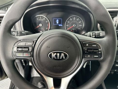 Used 2017 Kia Sportage LX w/ LX Popular Package image 19