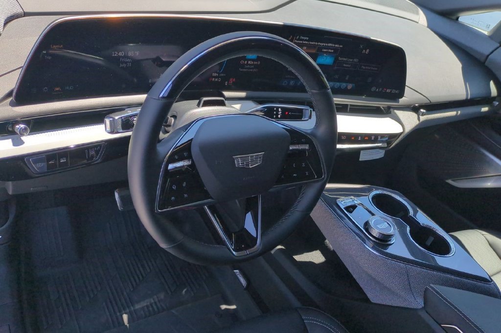 Certified 2026 Cadillac Optiq Sport 2 w/ LPO, Floor Liner Package RWD image 22