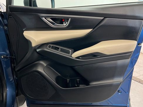 Used 2021 Subaru Ascent Limited image 24