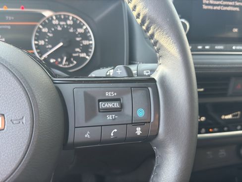 Certified 2023 Nissan Rogue SV w/ SV Premium B Package image 18