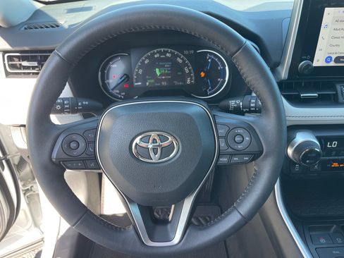 Used 2024 Toyota RAV4 XLE Premium w/ Weather Package AWD/4WD image 7