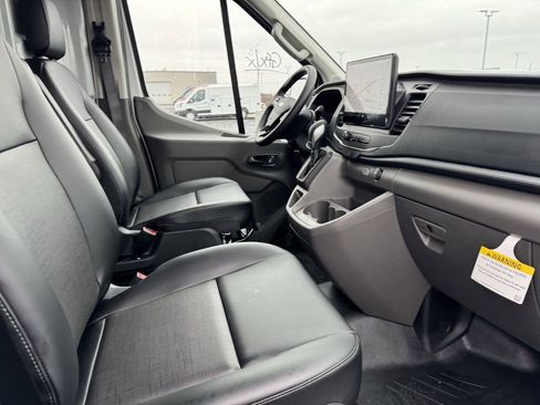 New 2026 Ford Transit 250 148 Medium Roof image 7