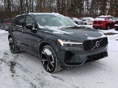 New 2026 Volvo XC60 T8 Ultra w/ Protection Package Premier