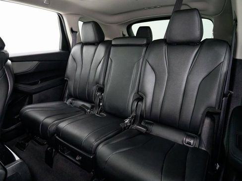 Used 2025 Acura MDX SH-AWD image 25