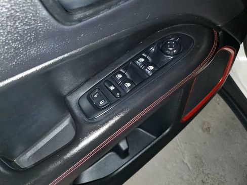 Used 2018 Jeep Compass Trailhawk w/ Safe & Security Group AWD/4WD image 12