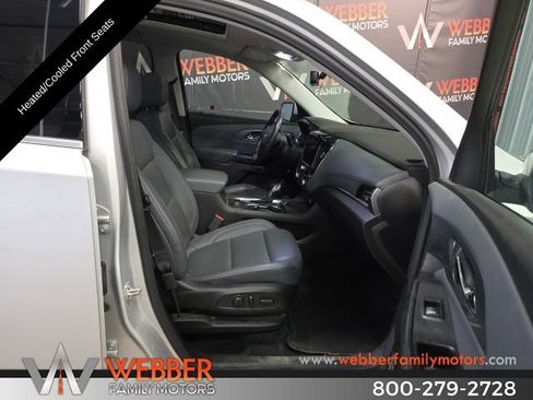 Used 2021 Chevrolet Traverse Premier AWD/4WD image 6