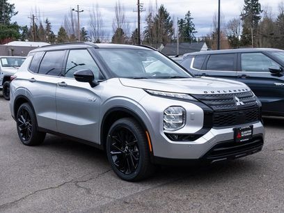 New 2025 Mitsubishi Outlander SEL Black Edition