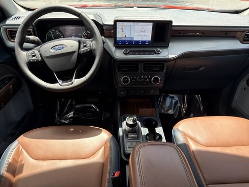 Used 2024 Ford Maverick Lariat FWD image 16