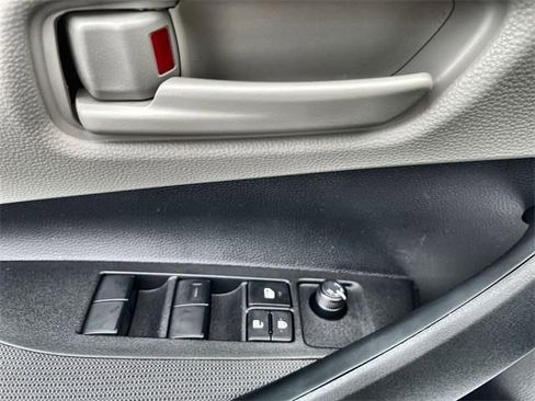 Used 2026 Toyota Corolla LE image 22