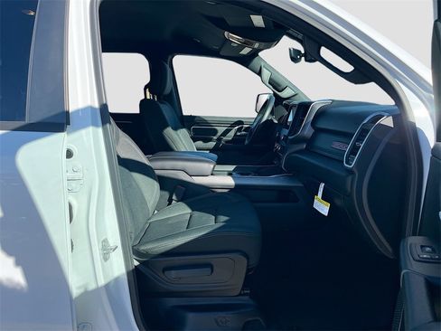 Used 2020 RAM 1500 Big Horn image 27