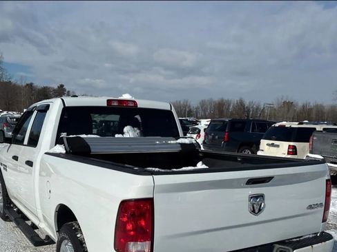 Used 2016 RAM 1500 Express image 13