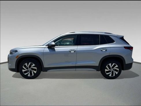 New 2025 Volkswagen Tiguan S image 3