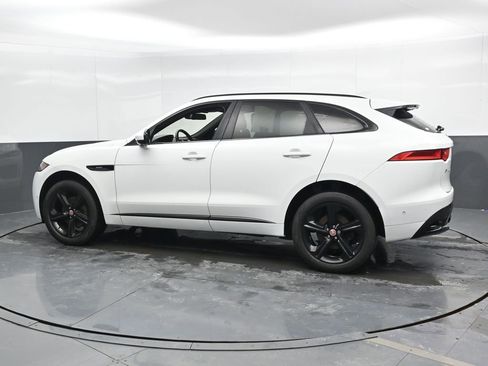 Used 2017 Jaguar F-PACE R-Sport image 8