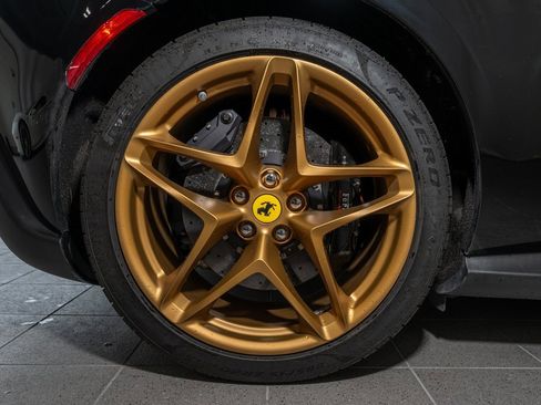 Certified 2024 Ferrari Roma Spider image 28