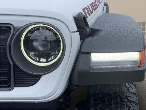 New 2026 Jeep Wrangler Unlimited Rubicon image 10