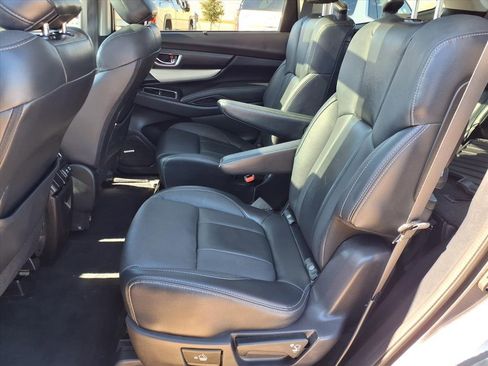 Used 2022 Subaru Ascent Limited w/ Technology Package image 25