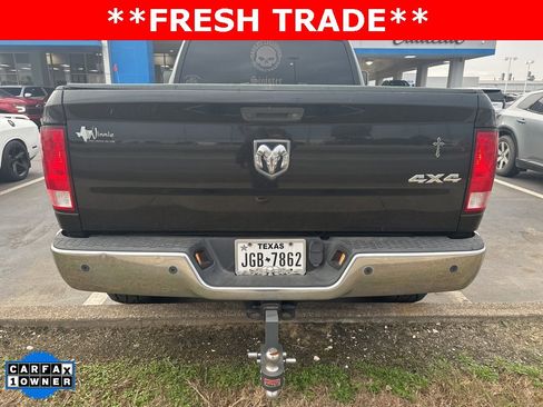 Used 2017 RAM 2500 Tradesman w/ Chrome Appearance Group image 4