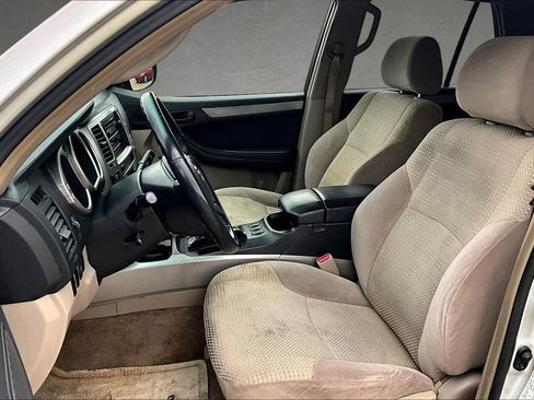 Used 2005 Toyota 4Runner SR5 image 18