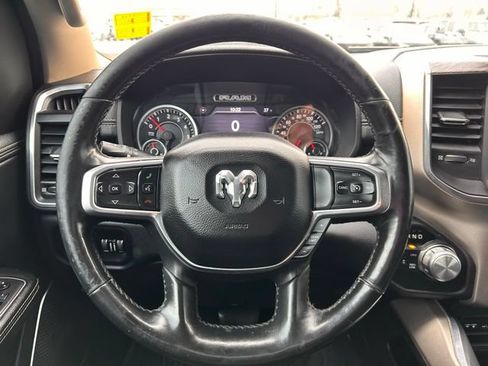 Used 2019 RAM 1500 Laramie AWD/4WD image 28