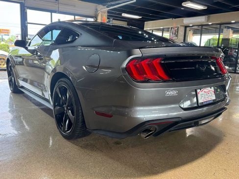 Used 2022 Ford Mustang Coupe w/ Equipment Group 101A RWD image 5