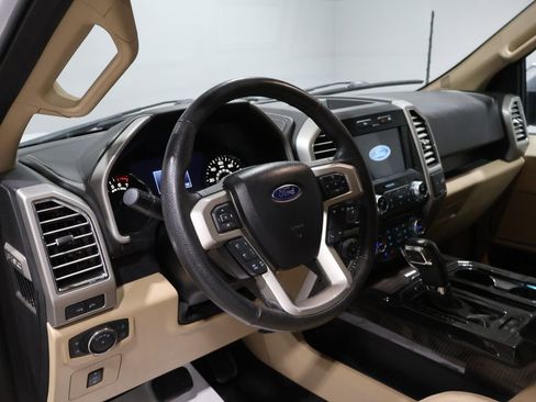 Used 2016 Ford F150 Lariat w/ Equipment Group 502A Luxury image 17