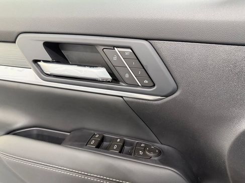 New 2026 GMC Terrain Elevation w/ Elevation Premium Package FWD image 12