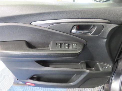 Used 2016 Honda Pilot EX-L image 16