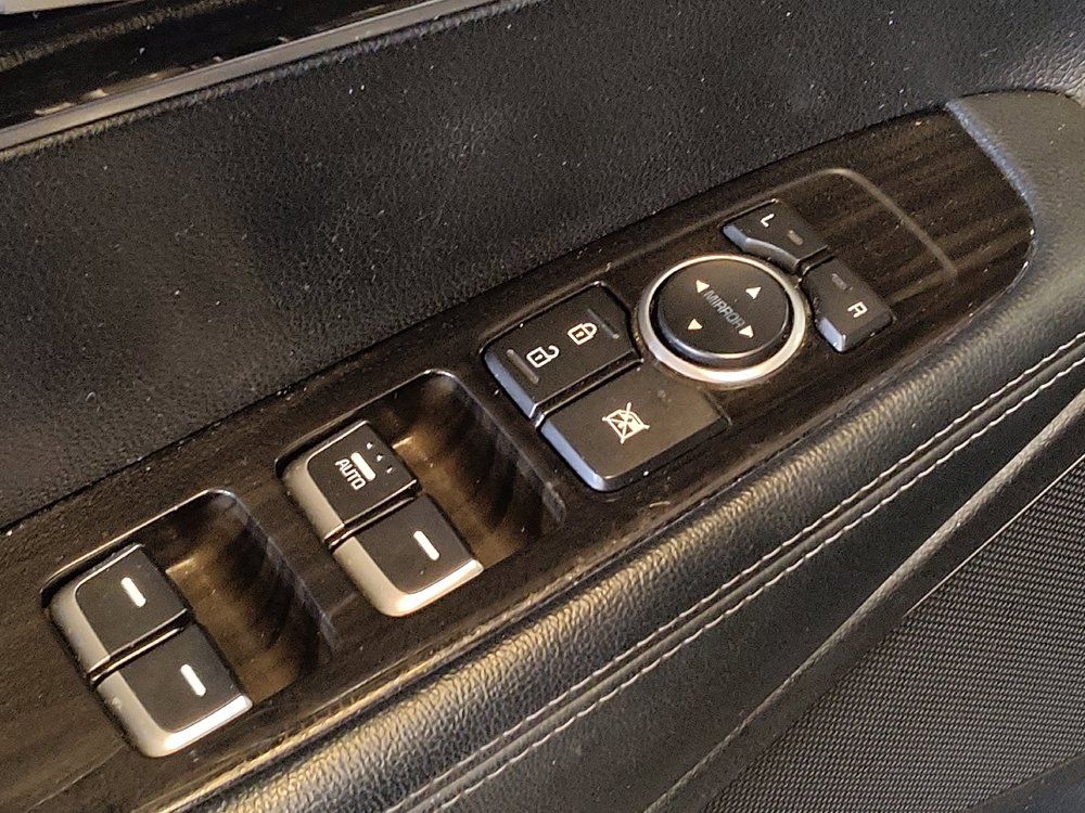 Used 2019 Kia Sorento L FWD image 27