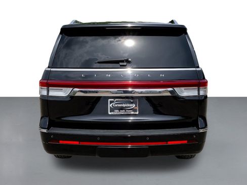 Used 2024 Lincoln Navigator Reserve image 57