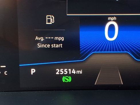 Certified 2023 Volkswagen Taos SE w/ Black Wheel Package image 27