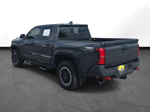 Used 2024 Toyota Tacoma TRD Off-Road AWD/4WD image 8