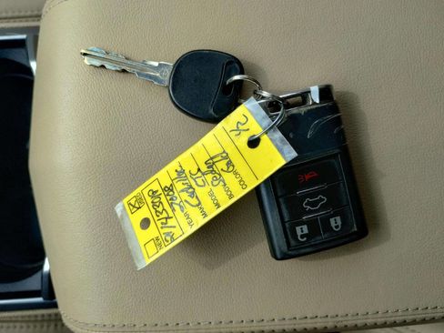 Used 2008 Cadillac CTS 3.6 w/ Seating Package image 33