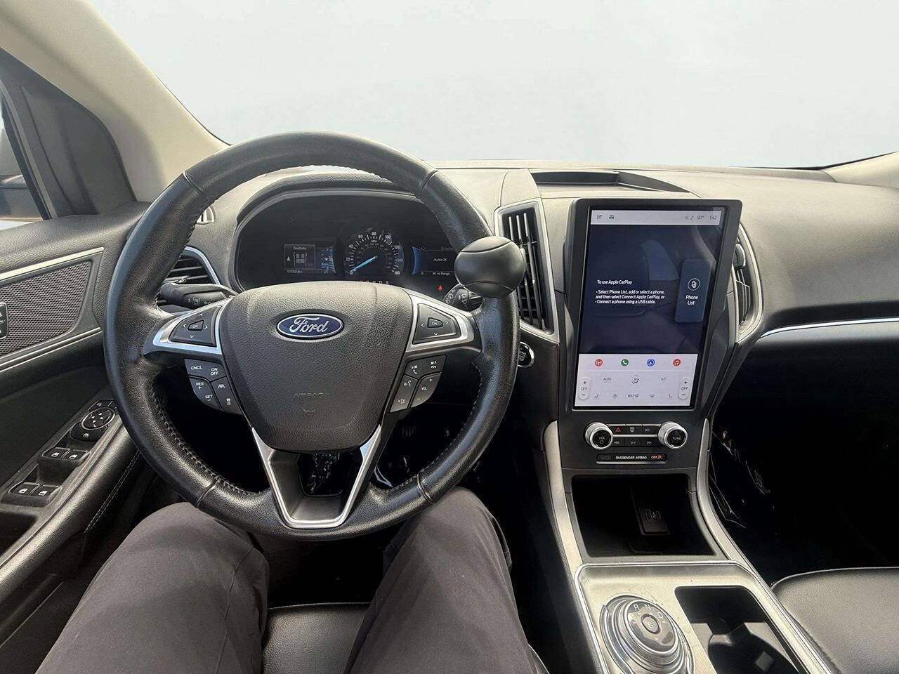 Used 2022 Ford Edge SEL AWD/4WD image 15
