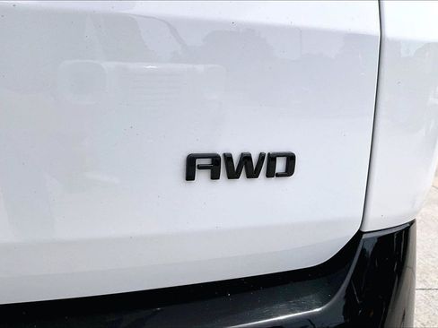 Used 2020 Chevrolet Traverse Premier w/ Redline Edition AWD/4WD image 25
