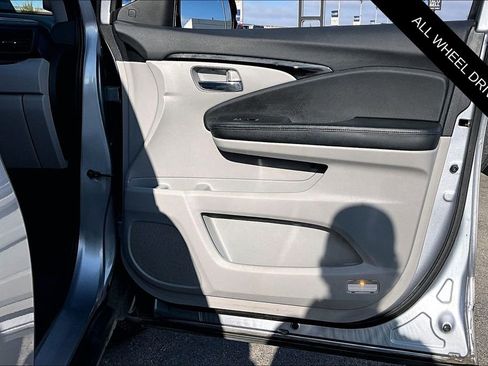 Used 2019 Honda Pilot Elite image 28