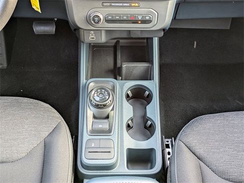 Certified 2025 Ford Maverick XL image 18