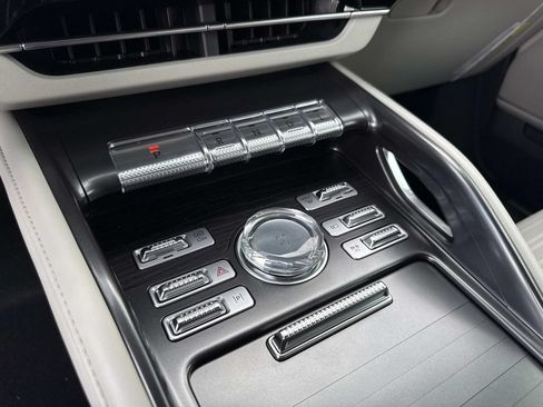 New 2026 Lincoln Nautilus Reserve AWD/4WD image 29
