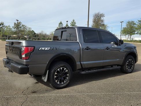 Used 2021 Nissan Titan PRO-4X w/ Pro-4x Utility Package image 4