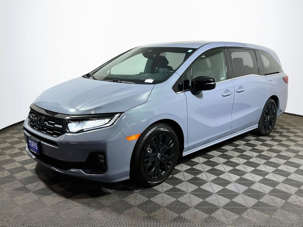Used 2025 Honda Odyssey Sport-L image 3