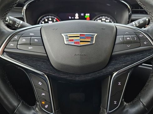 Certified 2022 Cadillac XT5 Premium Luxury w/ Technology Package image 17