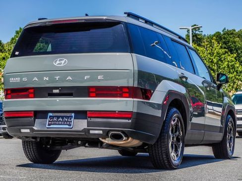 Certified 2026 Hyundai Santa Fe SEL FWD image 13