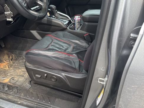 Used 2024 Chevrolet Colorado Trail Boss w/ Advanced Trailering Package image 3