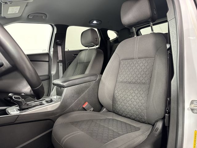 Used 2019 Chevrolet Blazer LT FWD image 18