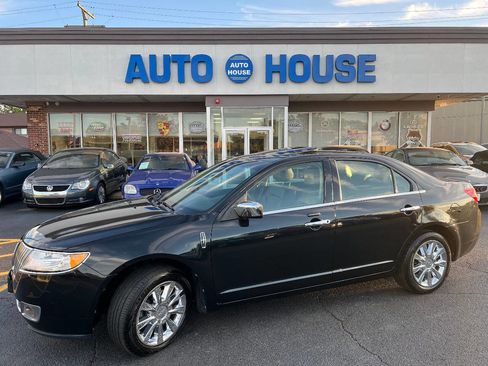 Used 2011 Lincoln MKZ w/ 102A Rapid Spec Order Code image 1