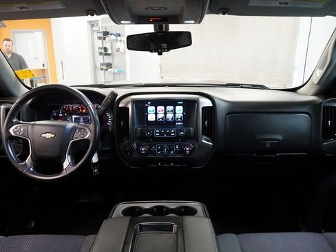 Used 2018 Chevrolet Silverado 1500 LT w/ All Star Edition image 19