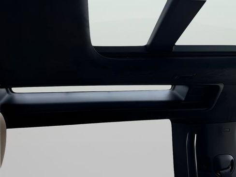New 2025 Land Rover Defender 90 V8 AWD/4WD image 30