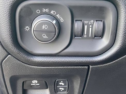 New 2026 RAM 1500 Big Horn AWD/4WD image 16