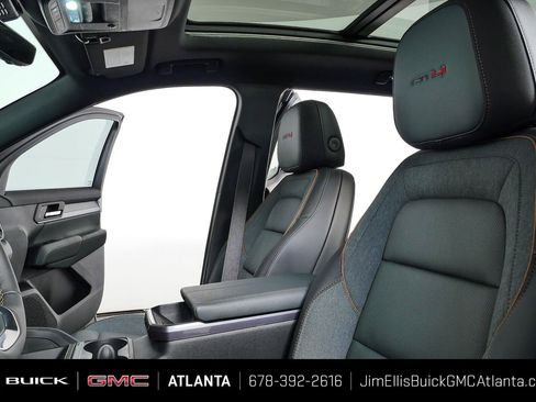 New 2027 GMC Terrain AT4 w/ Convenience Package III AWD/4WD image 5