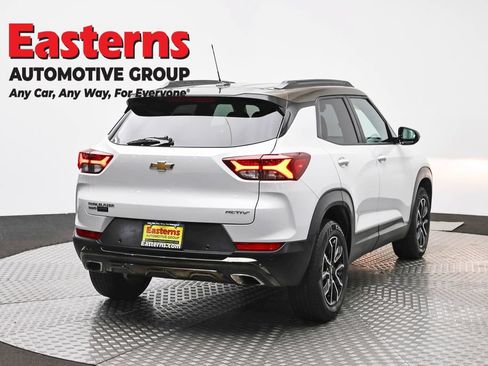Used 2021 Chevrolet TrailBlazer ACTIV w/ Driver Confidence Package AWD/4WD image 5