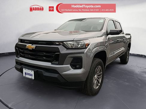 Used 2023 Chevrolet Colorado LT w/ LT Convenience Package AWD/4WD image 1